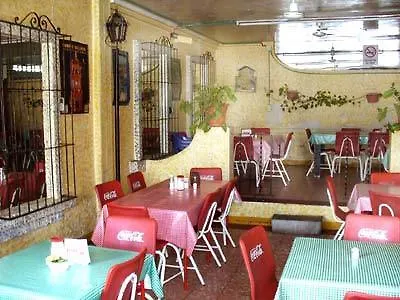 ***  Hotel Arboledas Industrial Guadalajara Meksika